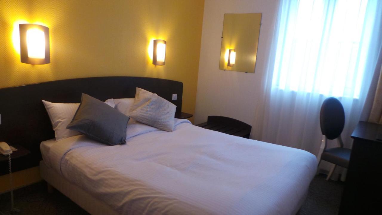 Hotel De La Baie Des Trepasses Plogoff Buitenkant foto