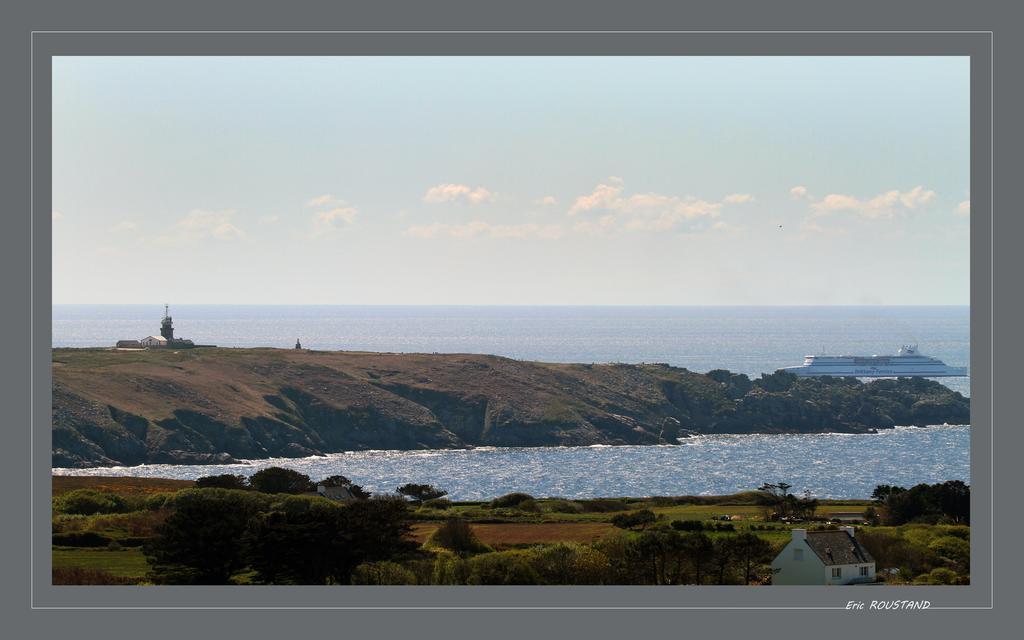Hotel De La Baie Des Trepasses Plogoff Buitenkant foto